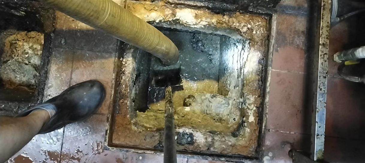 临县污水池清理一般都有毒气,怎么预防中毒呢?